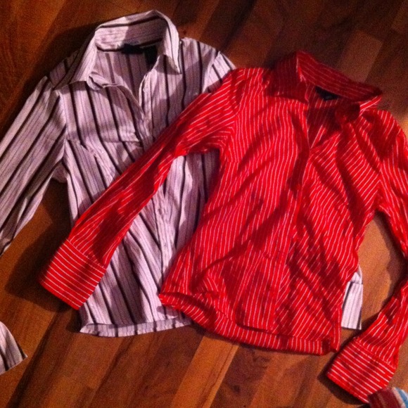 2 cute tops! Perfect for work.