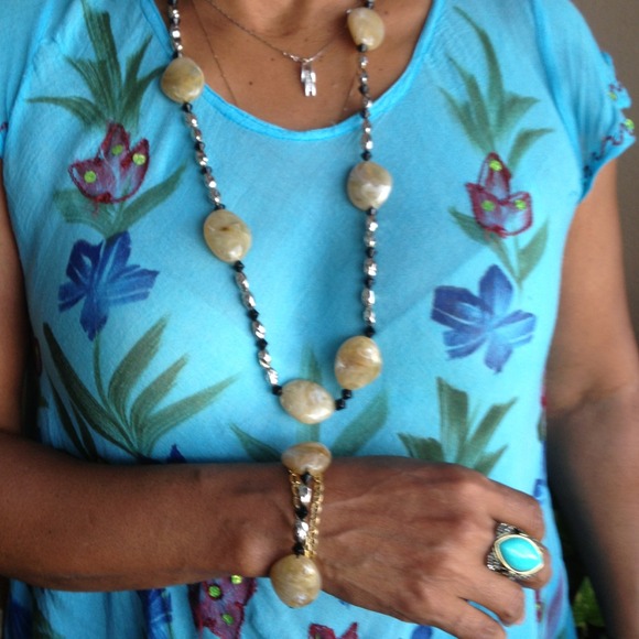 Necklace/bracelet