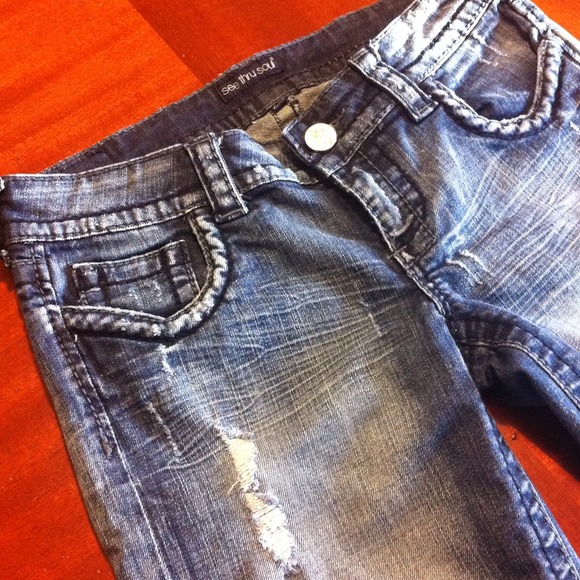 👖 Distressed long shorts - Picture 2 of 3