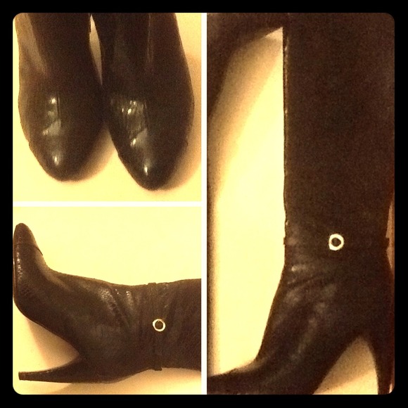 🚫Sold 🚫Sam Edelman snake skin knee high boots