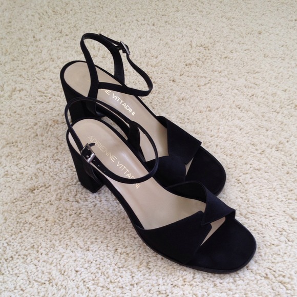 ✨BUNDLE 2 Pretty Sandals 4 Letyn25
