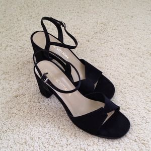 ✨BUNDLE 2 Pretty Sandals 4 Letyn25