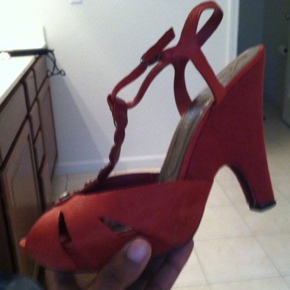 Nine west Heels - Picture 2 of 3