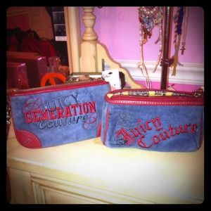 REDUCED JuicyCouture matching wristlet&makeup bag!