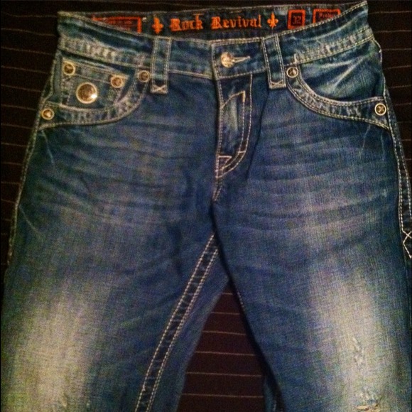 Rock Revival Jeans - Picture 2 of 3