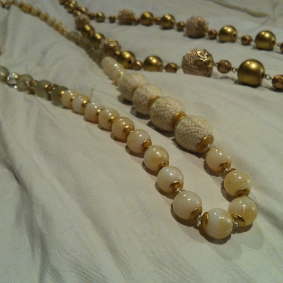2 extra long beaded necklaces - Picture 2 of 4