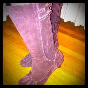 Maroon suede boots