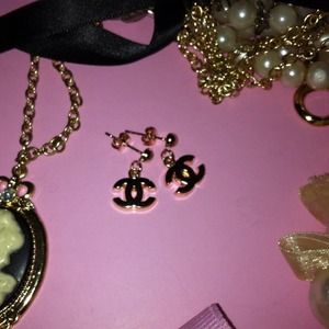 Chanel Earring