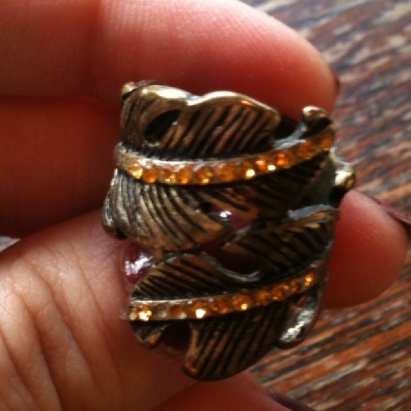 Gold colored ring size 6 - Picture 3 of 3