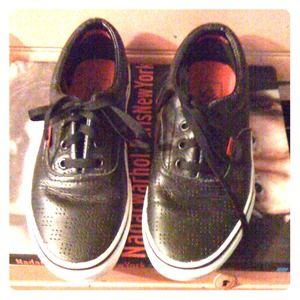 *RESERVED FOR @voswa1* Faux Leather Black Vans