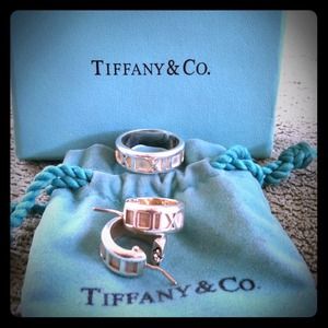 reservedTiffany&Co. Cuff earrings/ matching ring
