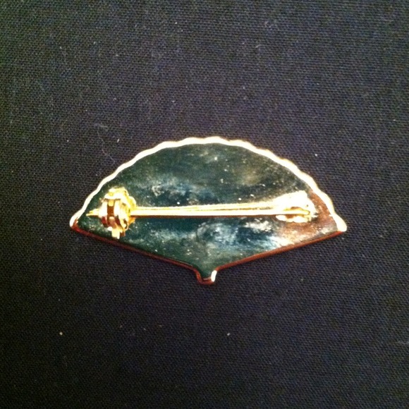 Gold Fan Pin - Picture 2 of 2