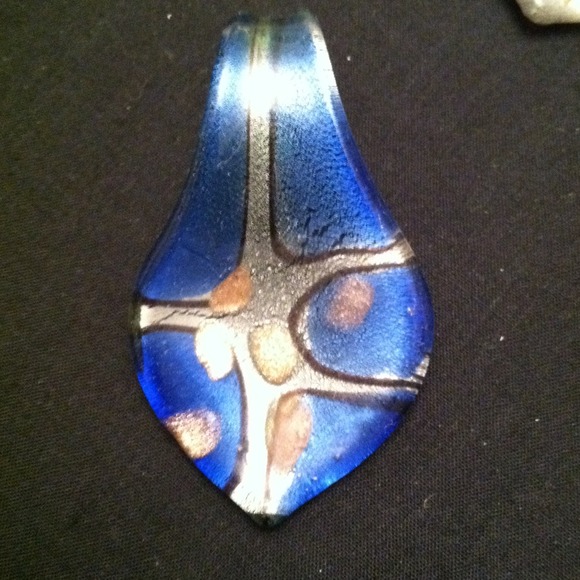 Blown Glass Pendant Set - Picture 3 of 4