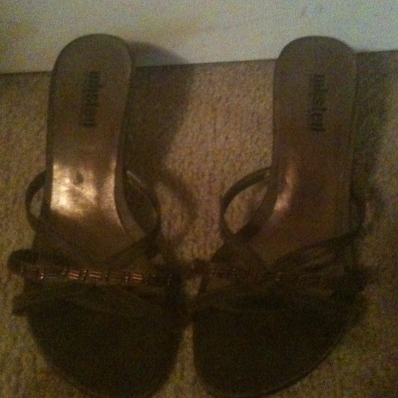 Kenneth Cole heels