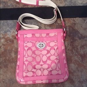 (reserved) Authentic Coach cross-body