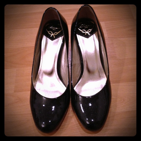 Patent leather wedges