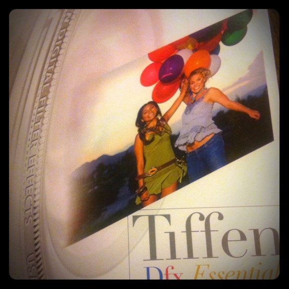 Tiffen DFX Essentials Photo Editing Software - Picture 1 of 1