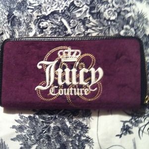 Reserved for @darkeststar Juicy coutre wallet