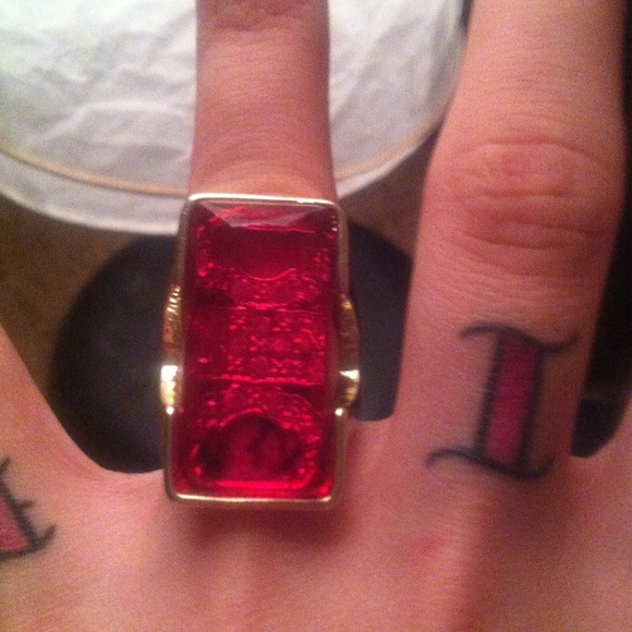 Ring pink cocktail with hidden stones - Picture 1 of 1