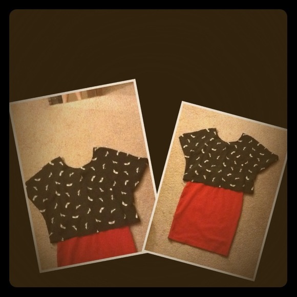 Reduced !!Black feather detail cropped top