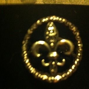 Fleur-De-Lis Ring
