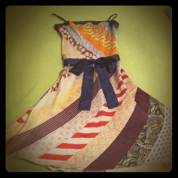 BCBG 100% silk dress size M.