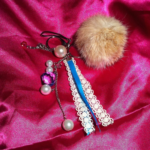  Purse decoration / keychain 