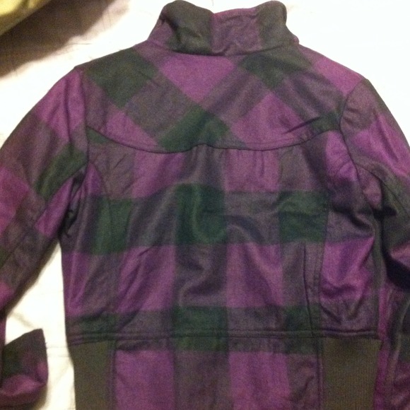 ✋️SOLD✋️ NWOT, jacket - Picture 3 of 3