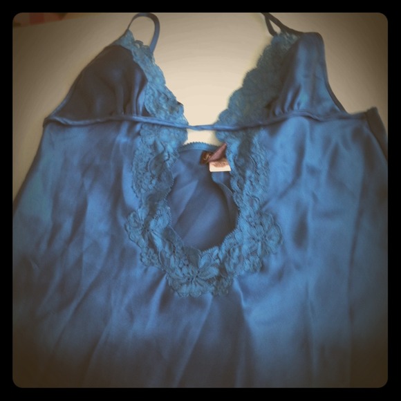 Sexy Nightgown with peephole in front