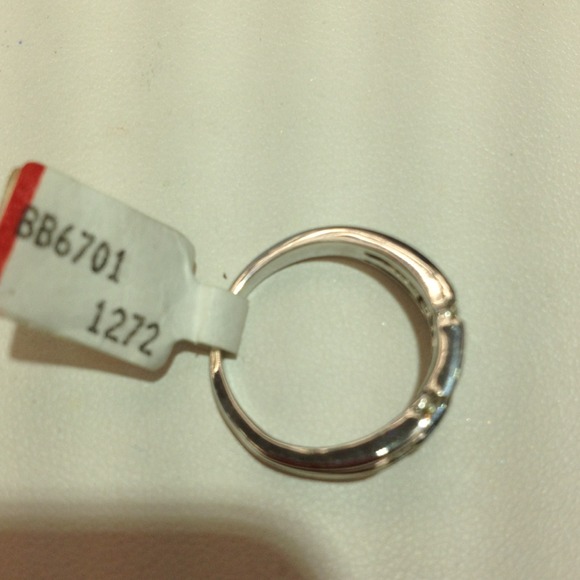 💢💢REDUCED💢💢💢❕14 kt white gold ring - Picture 4 of 4