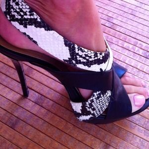 L.A.M.B. Shoes - L.A.M.B black&python sky high platform heels L.A.M.B. Shoes - L.A.M.B black&python sky high platform heels