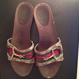 Gucci icon clog with horsebit detail