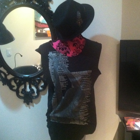 ⬇ Bird by juicy couture tunic