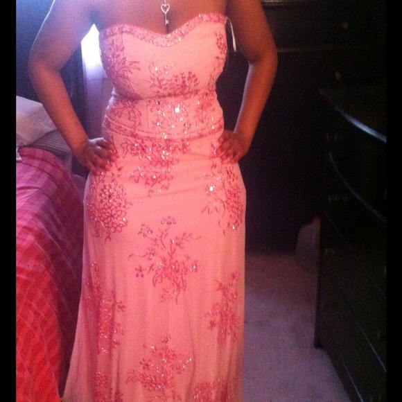 Evening Gown Pink w/hand painted floral design - Picture 2 of 4