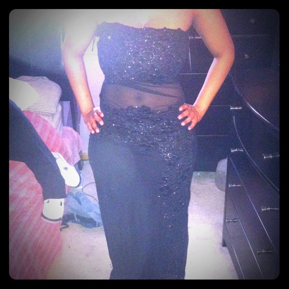 Black Evening Gown with black sequin - Picture 1 of 4