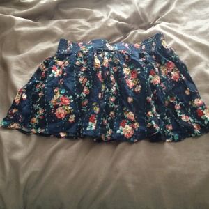 Reduced!!!! Floral skirt
