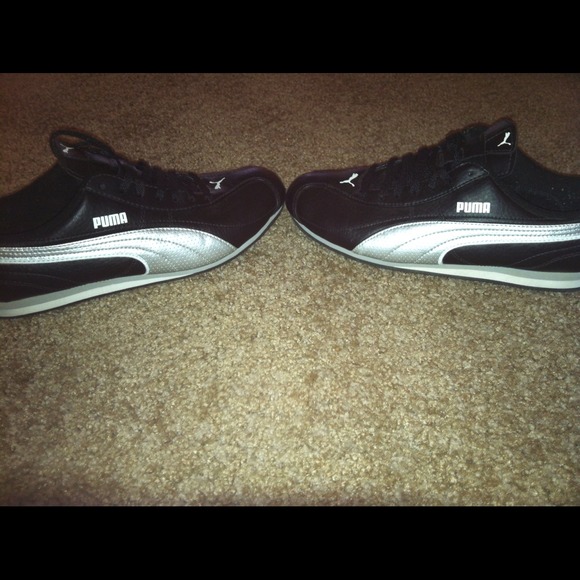 Puma sport practically brand new!
