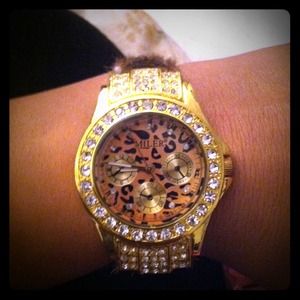 Reserved!!! Leopard fur watch