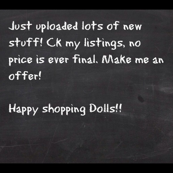 New listings!!!👗👠👜