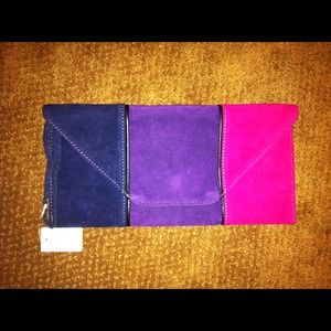 🌟REDUCED🌟NWT Clutch