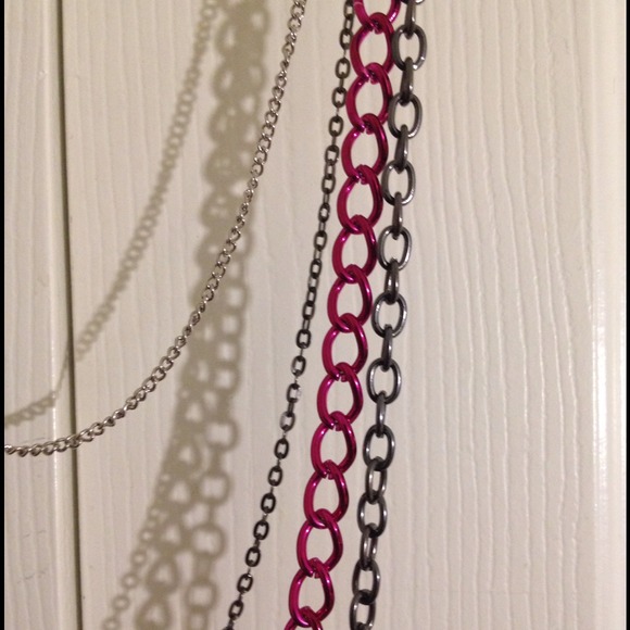 Necklace - Picture 2 of 4