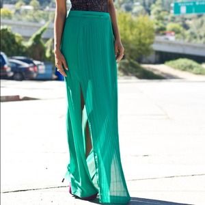 Skirts - Green long pleated skirt Skirts - Green long pleated skirt
