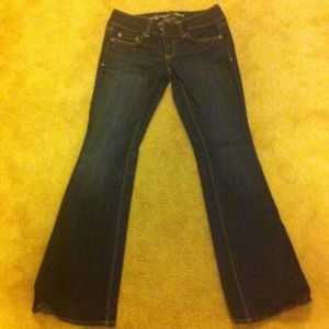 Stretch short cut jeans