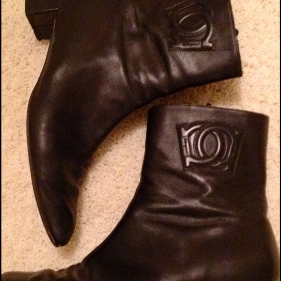 RESERVED FOR CINDY47- Ferragamo Boots🇮🇹