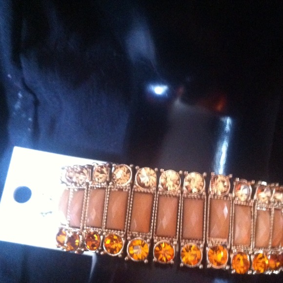 Bracelet - Picture 2 of 3