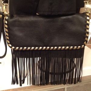 Steve Madden Bags - ~Reduced!~👜Steve Madden fringed clutch/purse Steve Madden Bags - ~Reduced!~👜Steve Madden fringed clutch/purse