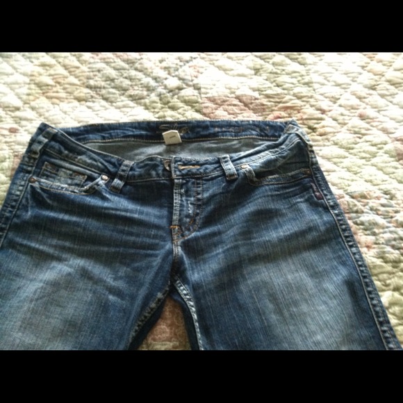 Reserved for @adam97103 Silver capris size 31