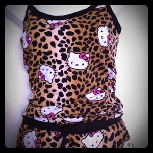 Reserved @sexyitaliabebe HelloKitty Pajamas!