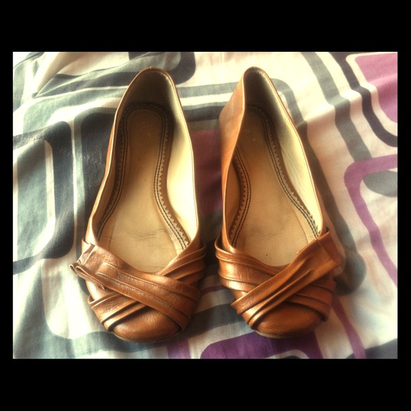 Simple Brown Flats