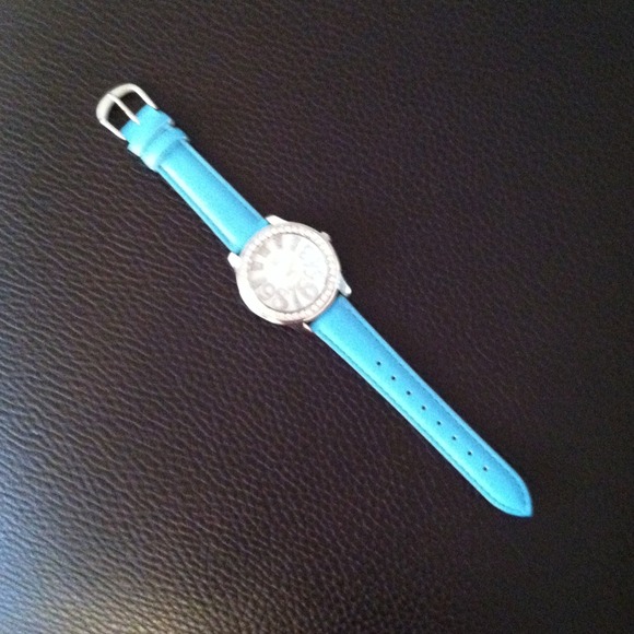 NY&CO Watch - Picture 2 of 2